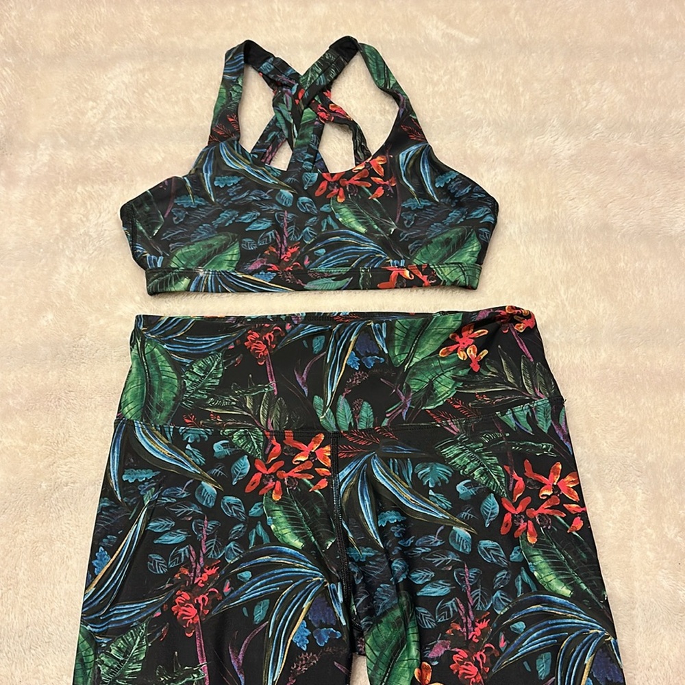 Tropical workout set